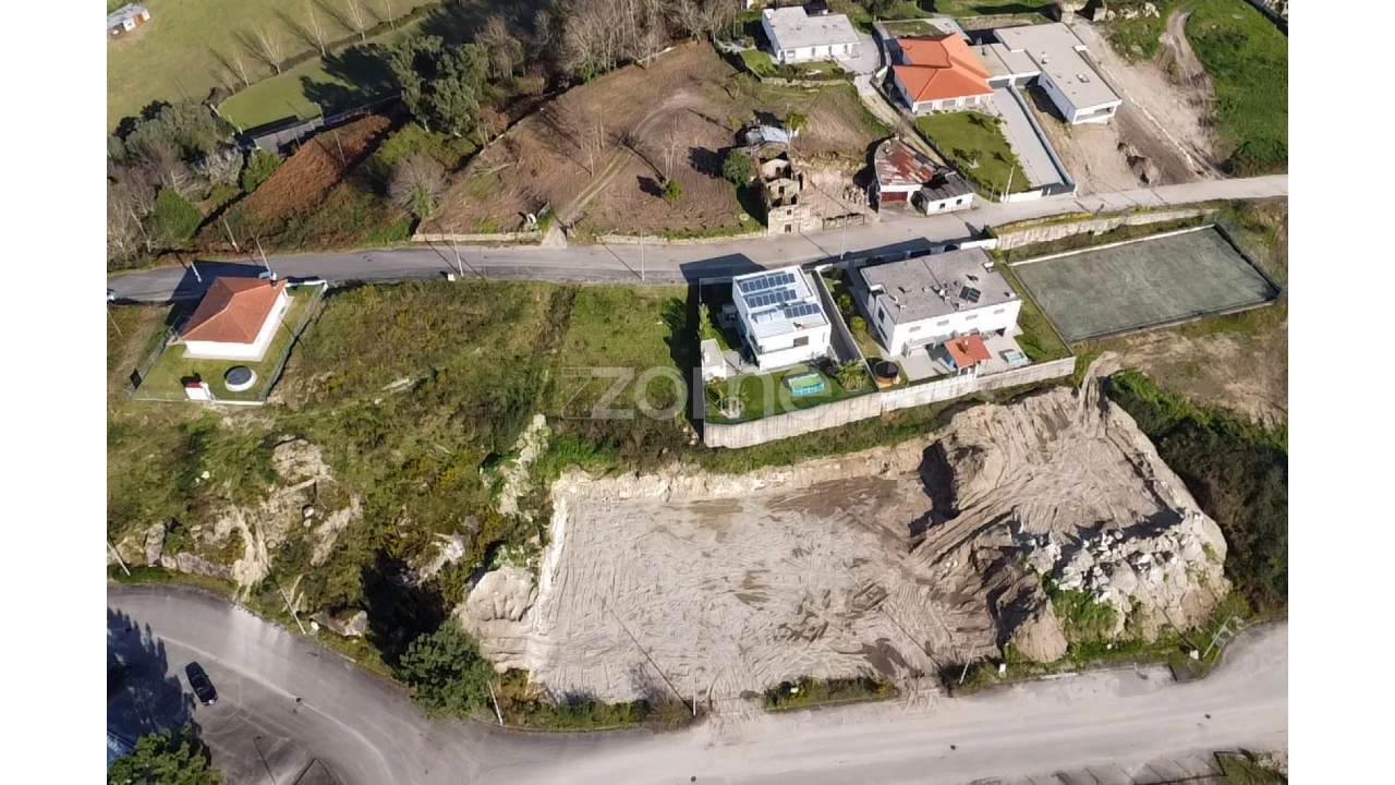 Terreno para Venda em Monsul Foto 9