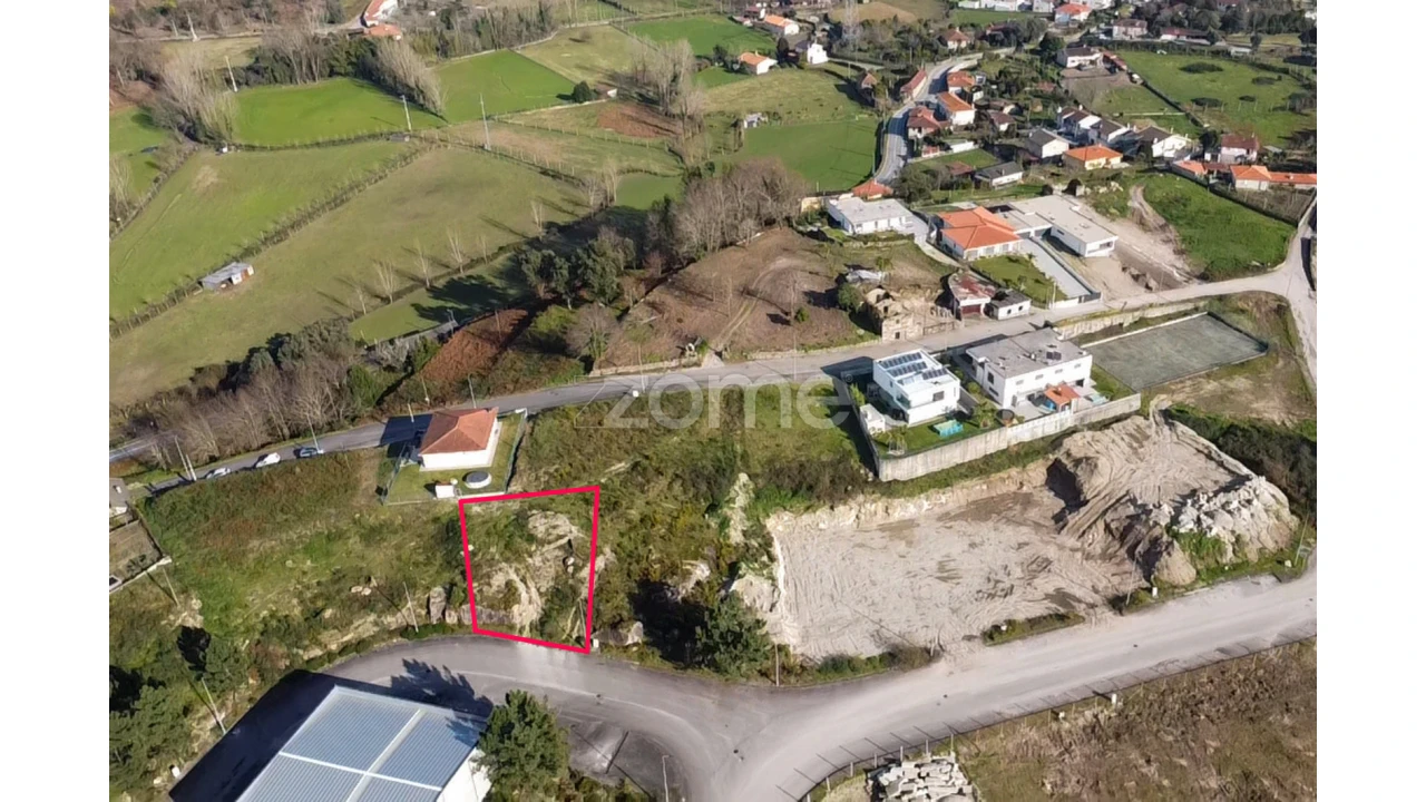 Terreno para Venda em Monsul Foto 2