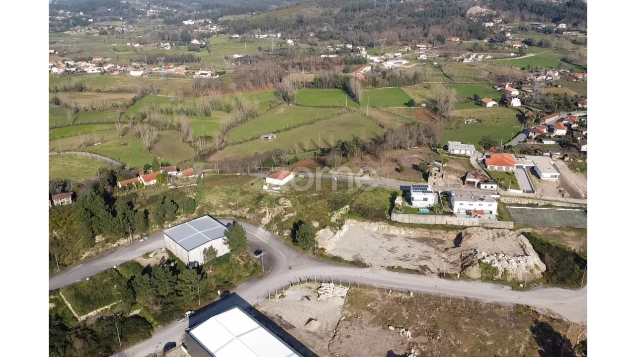Terreno para Venda em Monsul Foto 16
