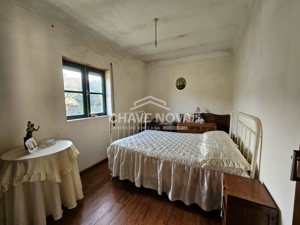 Moradia T2 para Venda em Espadanedo Foto 18