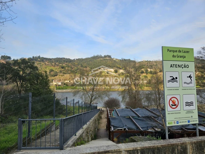 Moradia T2 para Venda em Espadanedo Foto 2