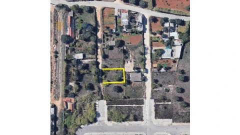 Terreno para Venda em Alverca do Ribatejo e Sobralinho