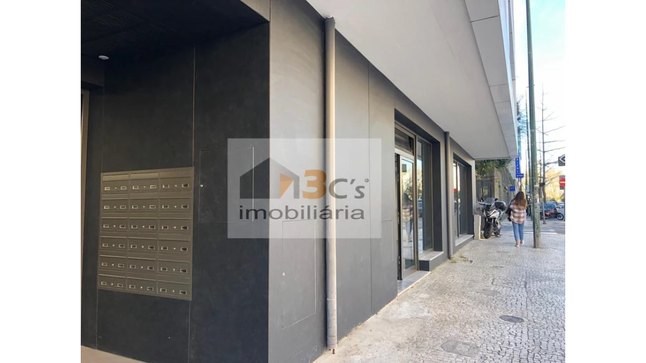 Apartamento T4 para Venda em Cedofeita, Santo Ildefonso, Sé, Miragaia, São Nicolau e Vitória Foto 5