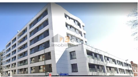 Apartamento T4 para Venda em Cedofeita, Santo Ildefonso, Sé, Miragaia, São Nicolau e Vitória