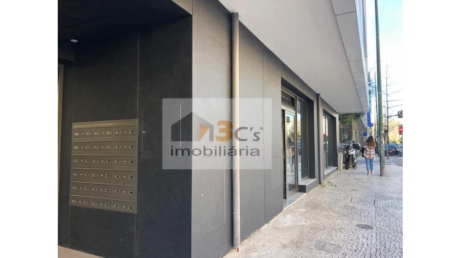 Apartamento T4 para Venda em Cedofeita, Santo Ildefonso, Sé, Miragaia, São Nicolau e Vitória Foto 5