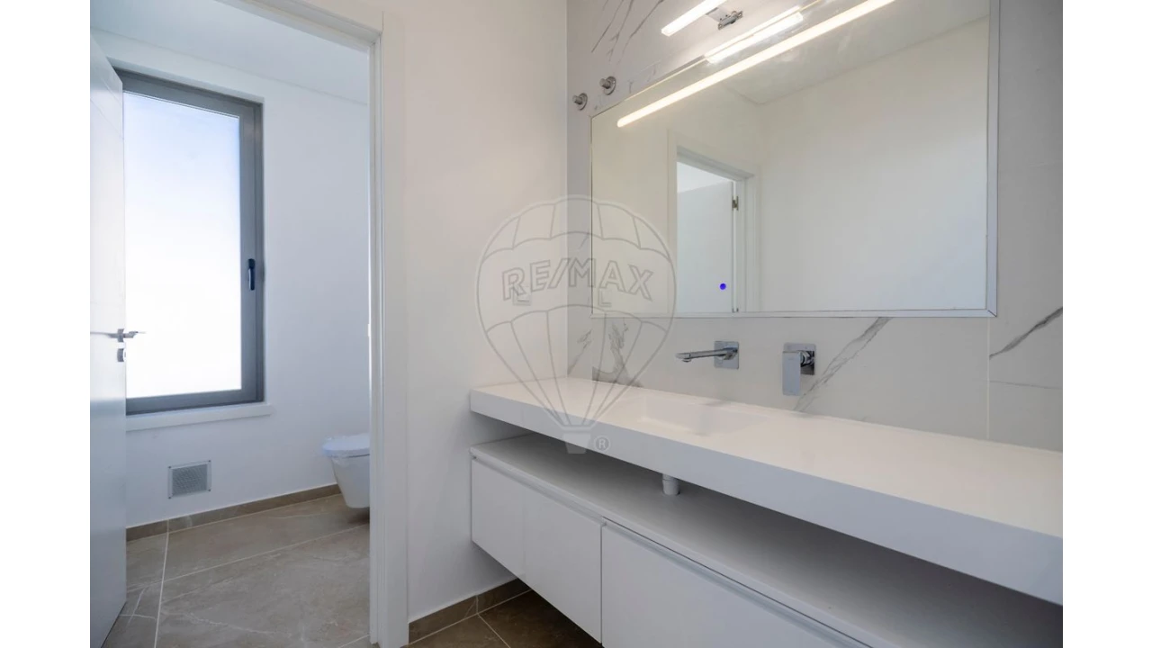 Moradia T4 para Venda em Ribamar Foto 43