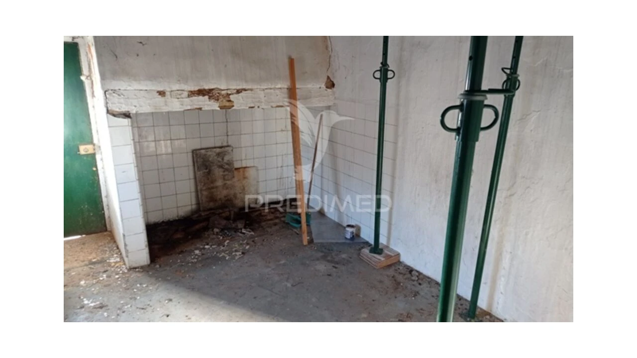 Moradia T3 para Venda em Montargil Foto 6