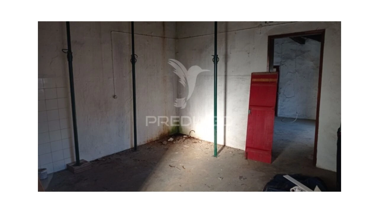 Moradia T3 para Venda em Montargil Foto 4