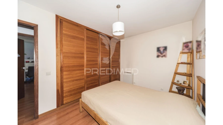 Moradia T6 para Venda em Olivais Foto 13