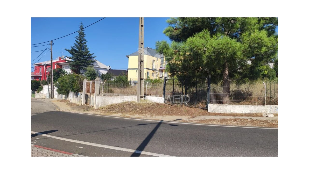 Terreno para Venda em Amora Foto 4