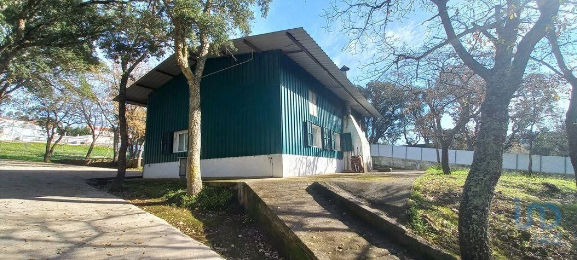 Moradia T16 para Venda em Bucelas Foto 7