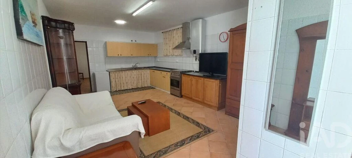 Moradia T16 para Venda em Bucelas Foto 19