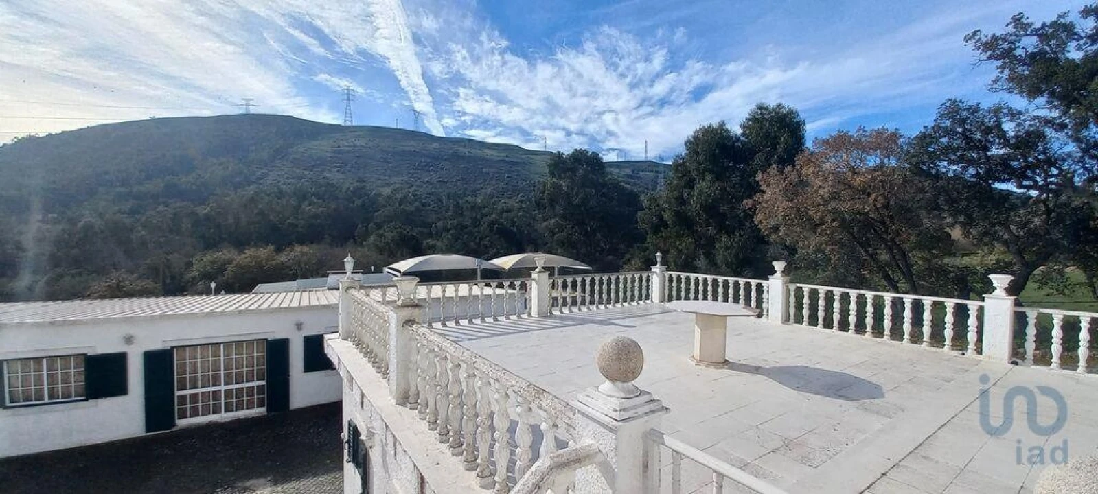 Moradia T16 para Venda em Bucelas Foto 3