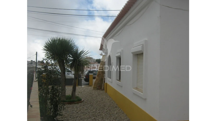Moradia T2 para Venda em São Francisco da Serra Foto 4