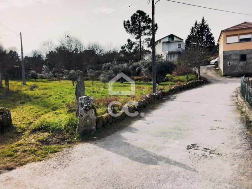 Terreno para Venda em Boa Aldeia, Farminhão e Torredeita Foto 2