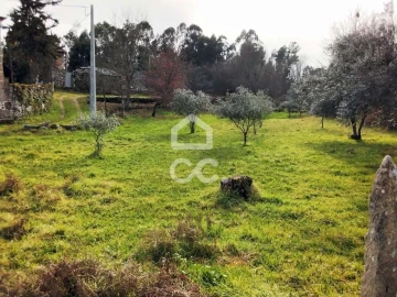 Terreno para Venda em Boa Aldeia, Farminhão e Torredeita