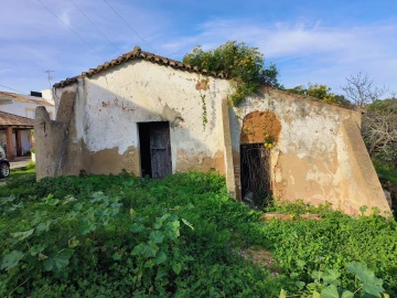 Terreno para Venda em Lagos (São Sebastião e Santa Maria)