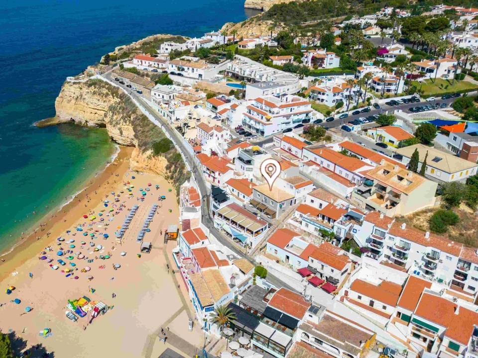 Moradia T4 para Venda em Lagoa e Carvoeiro Foto 1