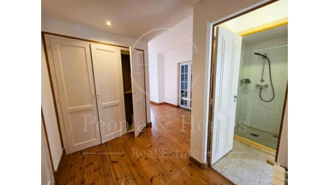 Moradia T6 para Arrendamento em Cascais e Estoril