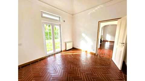 Moradia T6 para Arrendamento em Cascais e Estoril