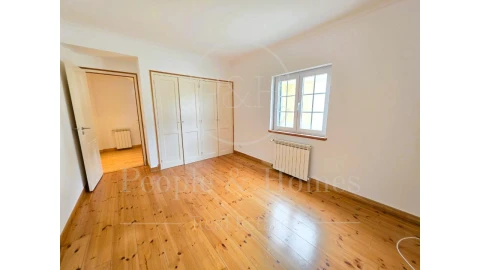 Moradia T6 para Arrendamento em Cascais e Estoril