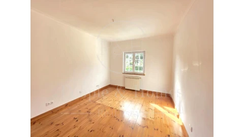 Moradia T6 para Arrendamento em Cascais e Estoril