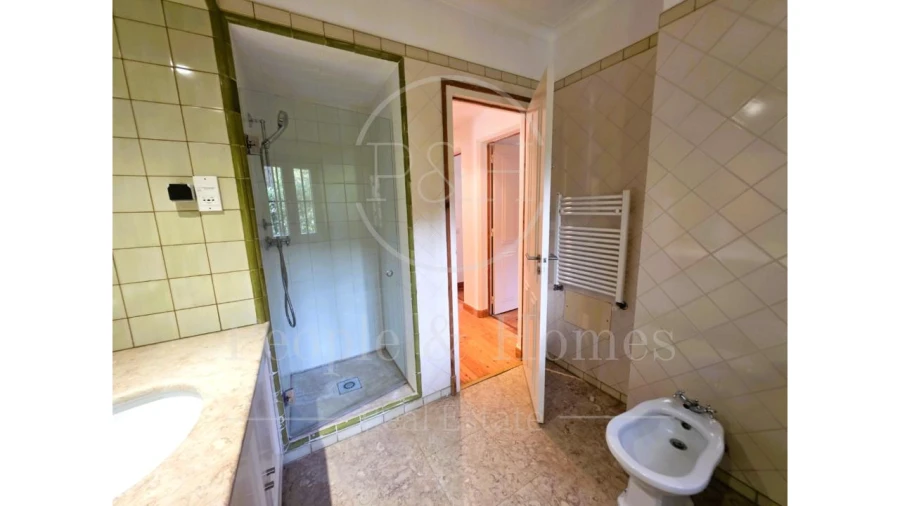 Moradia T6 para Arrendamento em Cascais e Estoril Foto 37