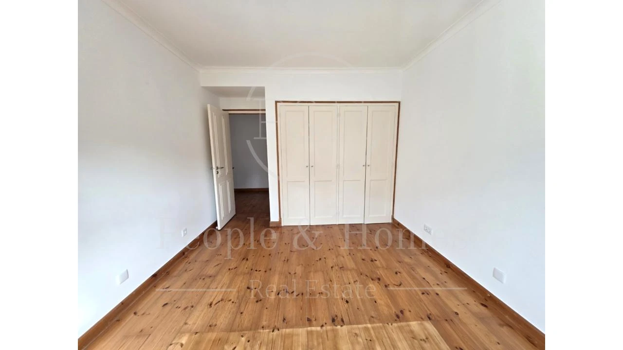 Moradia T6 para Arrendamento em Cascais e Estoril Foto 40