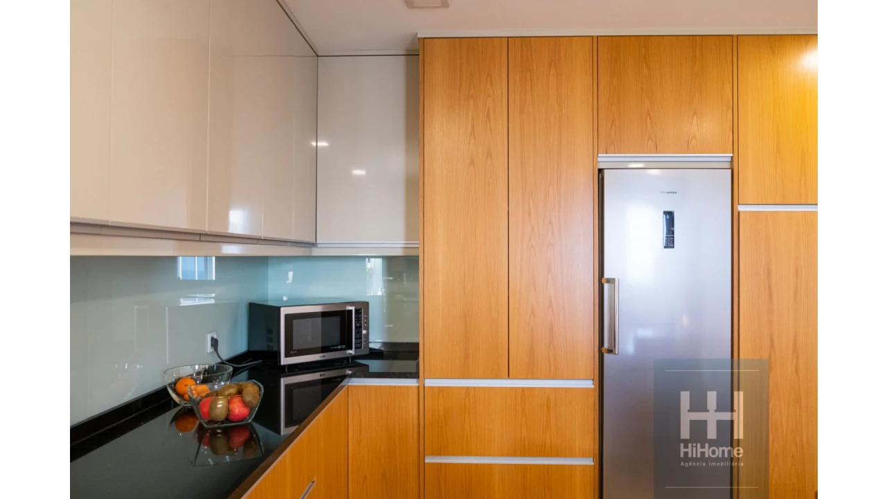 Moradia T4 para Venda em Canhas Foto 23