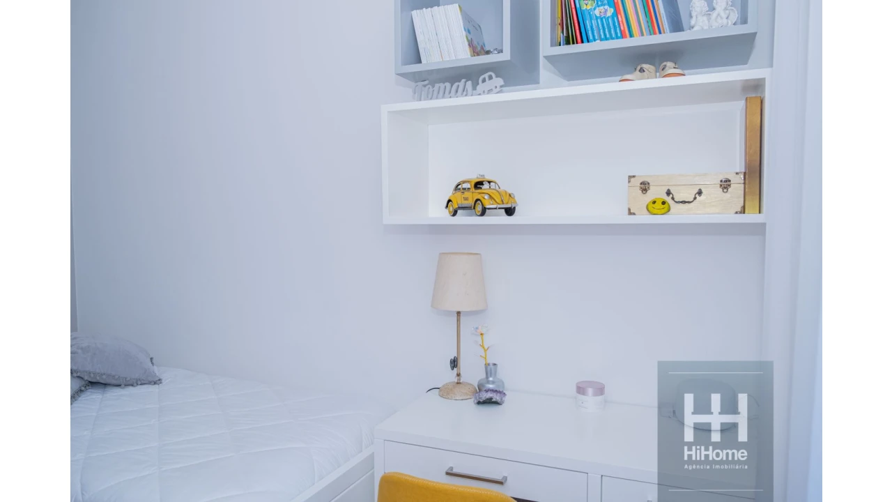 Moradia T4 para Venda em Canhas Foto 31