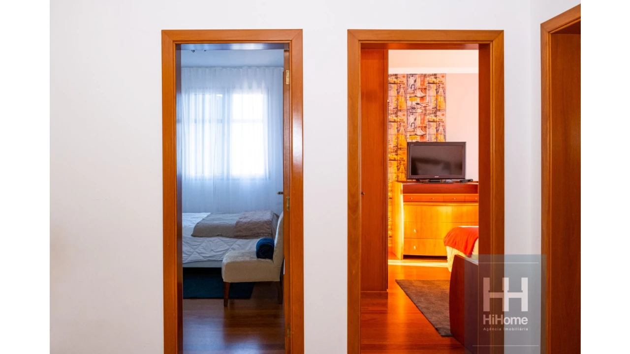 Moradia T4 para Venda em Canhas Foto 39