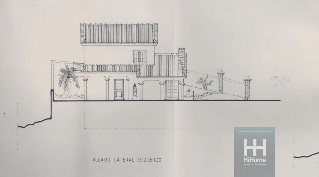 Moradia T4 para Venda em Canhas Foto 72