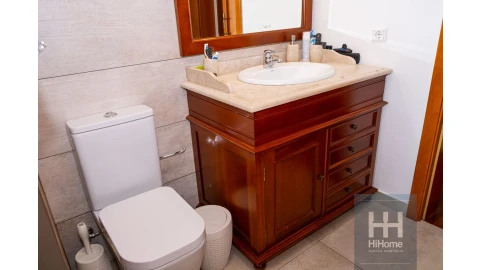 Moradia T4 para Venda em Canhas