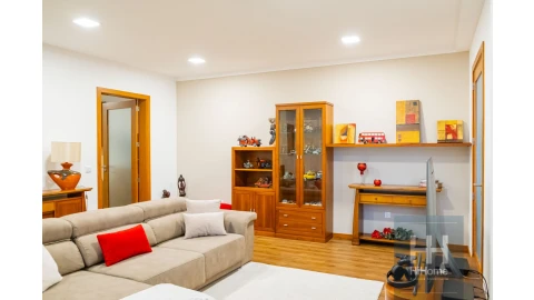 Moradia T4 para Venda em Canhas