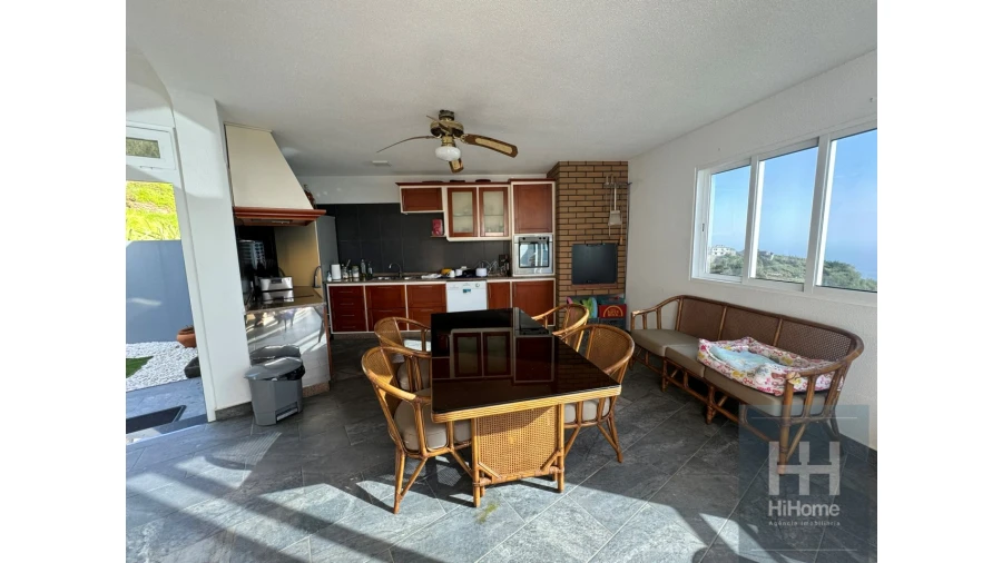 Moradia T4 para Venda em Canhas Foto 54