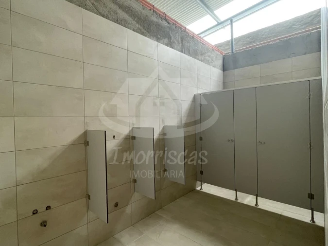 Armazém para Venda em Sacavém e Prior Velho Foto 9