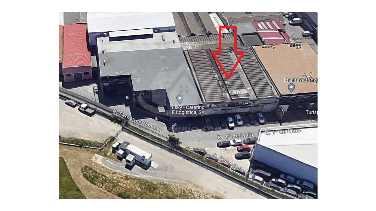 Armazém para Venda em Sacavém e Prior Velho Foto 18