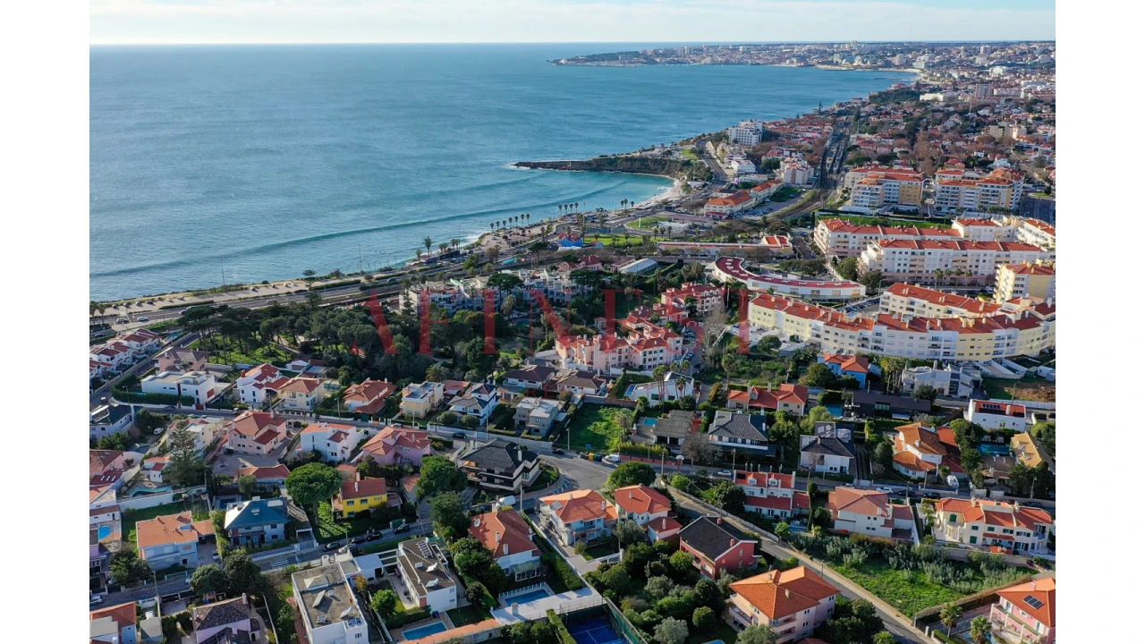 Moradia T4 para Venda em Carcavelos e Parede Foto 3