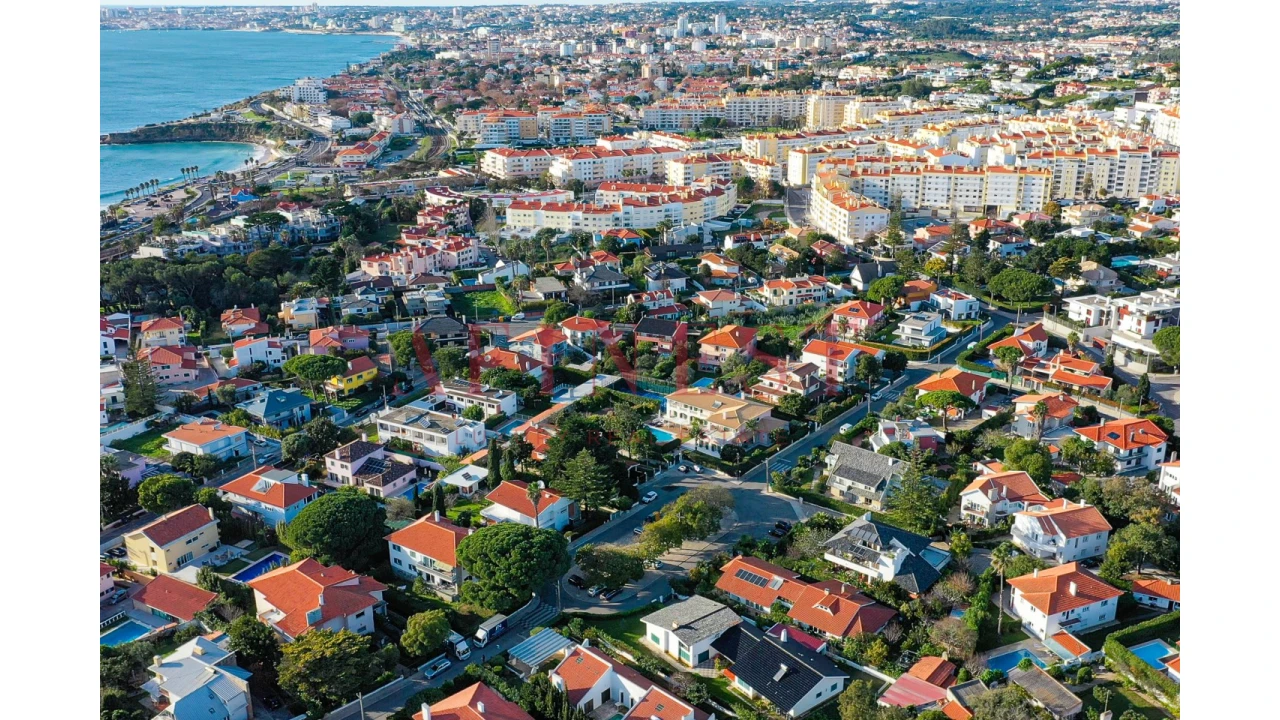 Moradia T4 para Venda em Carcavelos e Parede Foto 4