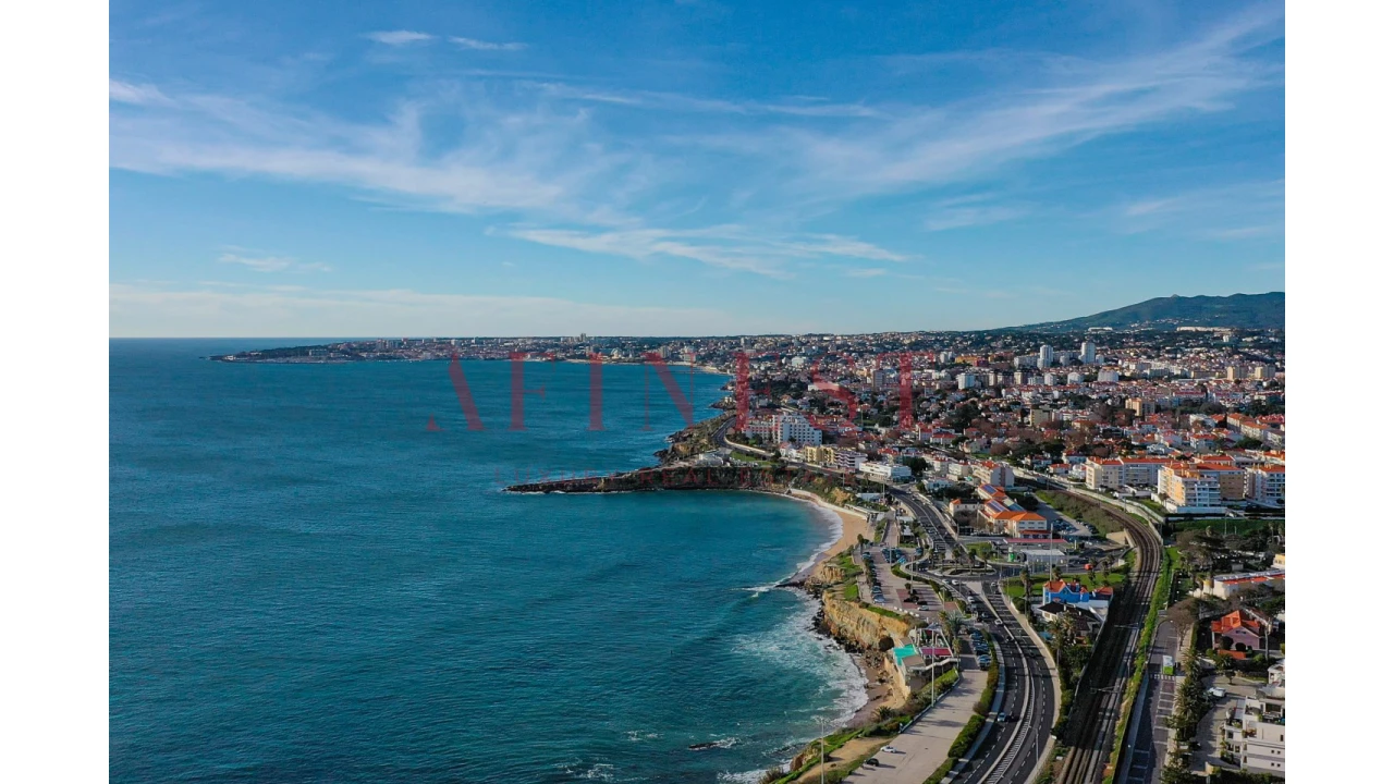 Moradia T4 para Venda em Carcavelos e Parede Foto 1