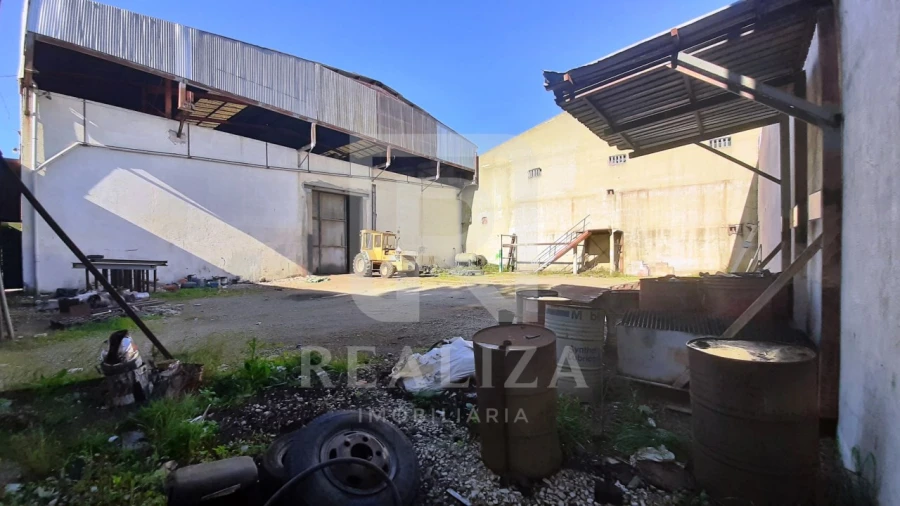 Terreno para Venda em Seixal, Arrentela e Aldeia de Paio Pires Foto 2