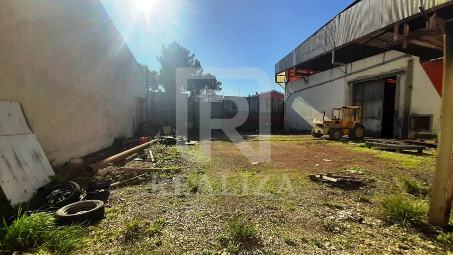 Terreno para Venda em Seixal, Arrentela e Aldeia de Paio Pires Foto 4