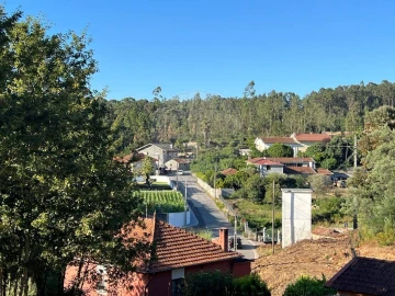 Terreno para Venda em Canedo, Vale e Vila Maior
