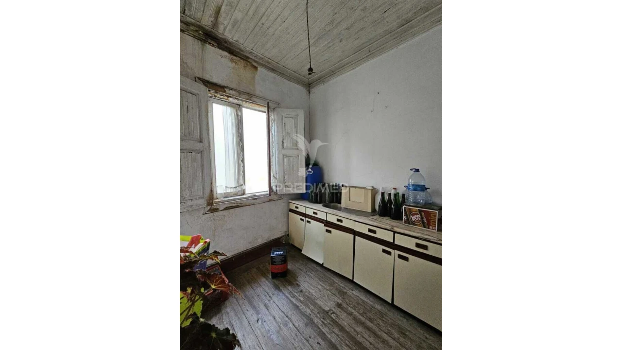 Moradia T3 para Venda em Silvares (São Martinho) Foto 5