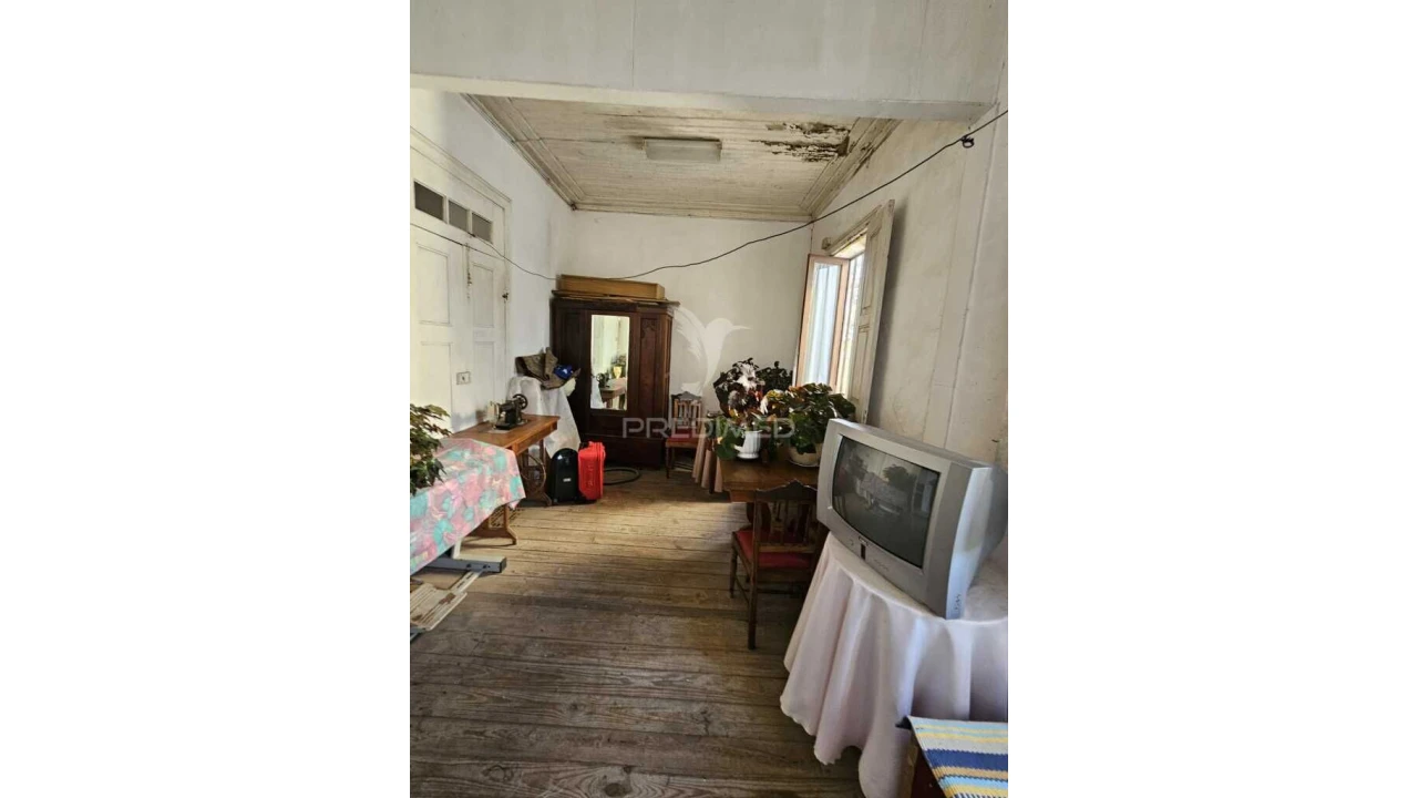 Moradia T3 para Venda em Silvares (São Martinho) Foto 3