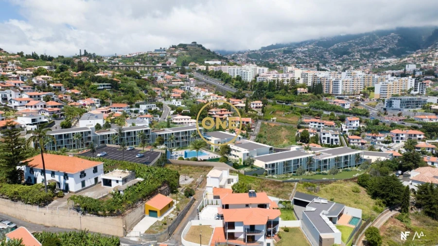 Apartamento T1 para Venda em São Martinho Foto 24