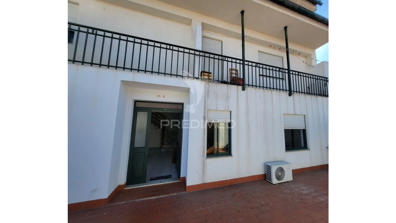 Apartamento T2 para Venda em Macedo de Cavaleiros Foto 9