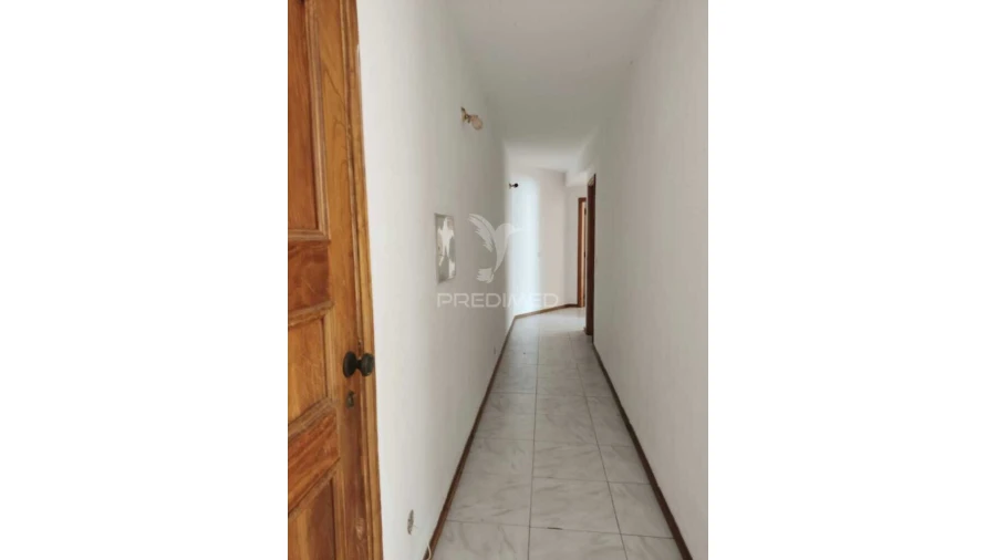 Apartamento T2 para Venda em Macedo de Cavaleiros Foto 6