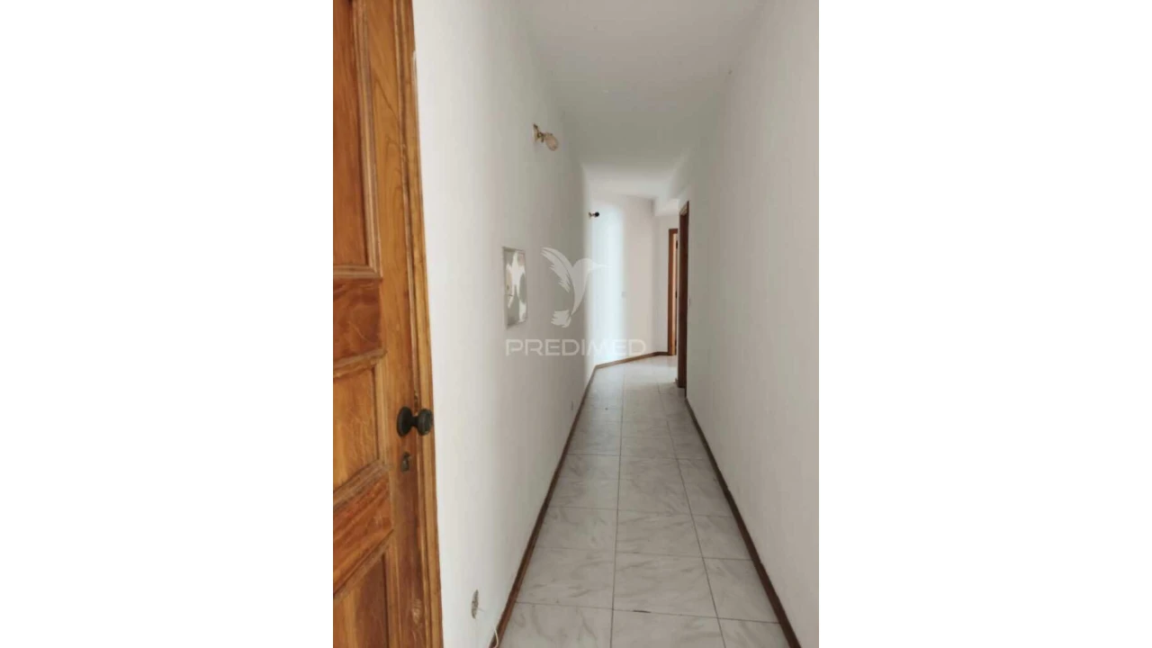 Apartamento T2 para Venda em Macedo de Cavaleiros Foto 6