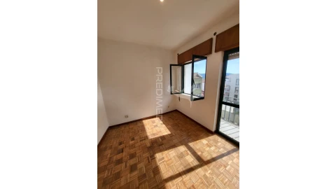 Apartamento T2 para Venda em Macedo de Cavaleiros